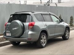 Фото авто Toyota RAV4