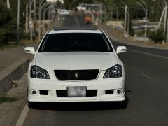 Сүрөт унаа Toyota Crown