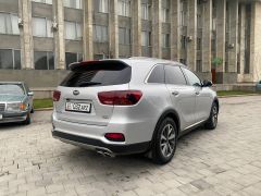 Сүрөт унаа Kia Sorento