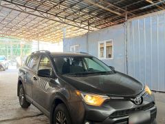 Сүрөт унаа Toyota RAV4