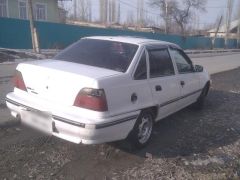 Сүрөт унаа Daewoo Nexia