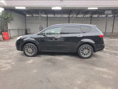 Photo of the vehicle Subaru Tribeca