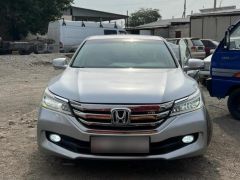 Фото авто Honda Accord