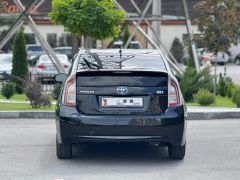 Сүрөт унаа Toyota Prius