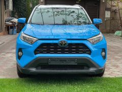 Сүрөт унаа Toyota RAV4