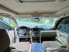 Photo of the vehicle Lexus LX