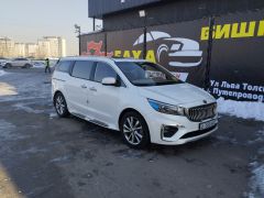 Фото авто Kia Carnival