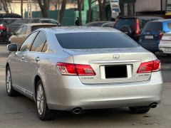 Photo of the vehicle Lexus ES