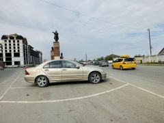 Сүрөт унаа Mercedes-Benz C-Класс