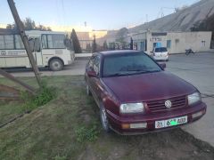 Photo of the vehicle Volkswagen Vento