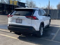 Сүрөт унаа Toyota RAV4