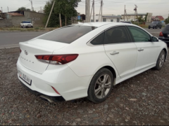 Photo of the vehicle Hyundai Sonata