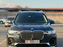 Фото авто BMW X7