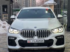 Photo of the vehicle BMW X6