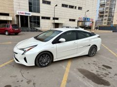 Сүрөт унаа Toyota Prius