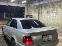 Сүрөт унаа Audi A4