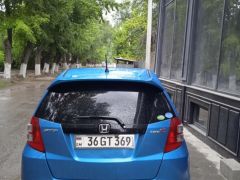 Фото авто Honda Fit