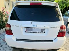 Сүрөт унаа Toyota Kluger