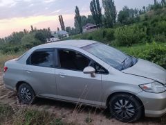 Сүрөт унаа Honda Fit Aria