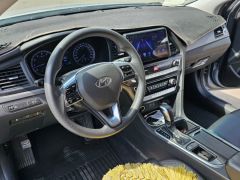 Сүрөт унаа Hyundai Sonata