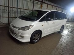 Photo of the vehicle Toyota Estima