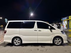 Фото авто Toyota Alphard