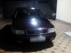 Photo of the vehicle Audi 100