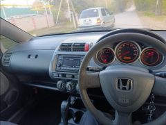 Photo of the vehicle Honda Fit