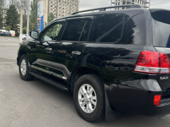 Сүрөт унаа Toyota Land Cruiser