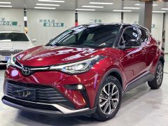 Фото авто Toyota C-HR