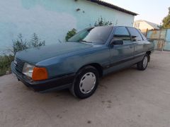 Photo of the vehicle Audi 100