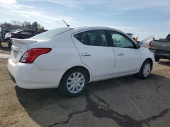 Photo of the vehicle Nissan Versa