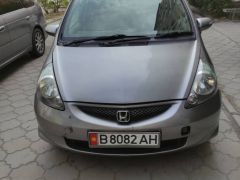 Фото авто Honda Fit