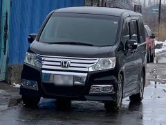 Фото авто Honda Stepwgn