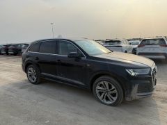 Сүрөт унаа Audi Q7