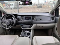 Сүрөт унаа Kia Carnival