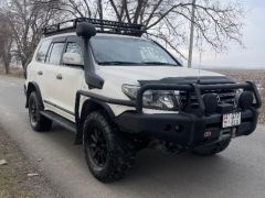 Сүрөт унаа Toyota Land Cruiser