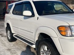 Photo of the vehicle Toyota Sequoia