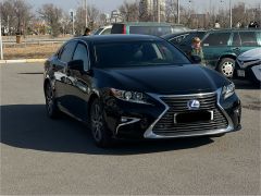 Photo of the vehicle Lexus ES