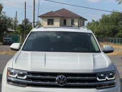 Photo of the vehicle Volkswagen Atlas