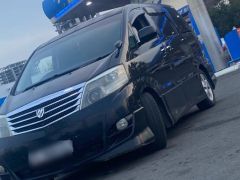 Сүрөт унаа Toyota Alphard