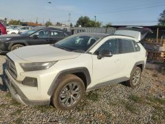 Photo of the vehicle Toyota RAV4