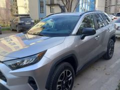 Сүрөт унаа Toyota RAV4