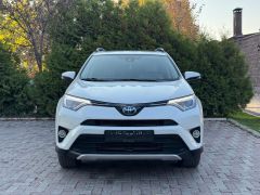 Photo of the vehicle Toyota RAV4