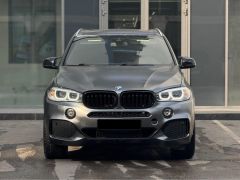 Photo of the vehicle BMW X5