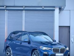 Photo of the vehicle BMW X5