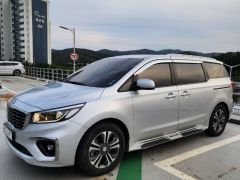 Сүрөт унаа Kia Carnival