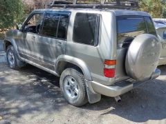 Фото авто Isuzu Trooper