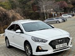 Photo of the vehicle Hyundai Sonata