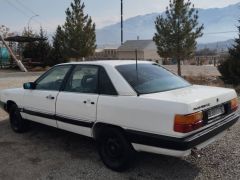 Photo of the vehicle Audi 100